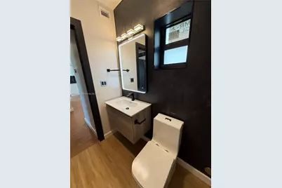 512 NW 2nd Ave #B, Hallandale Beach, FL 33009 - Photo 13