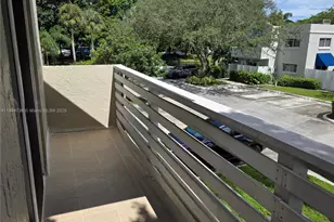 563 NW 98th Ave, Plantation, FL 33324 - Photo 27