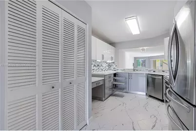 7440 Granville Dr #213, Tamarac, FL 33321 - Photo 9