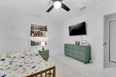 430 Cardinal St, Miami Springs, FL 33166 - Photo 23