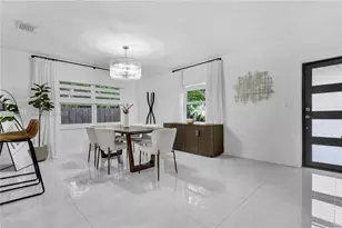 430 Cardinal St, Miami Springs, FL 33166 - Photo 5