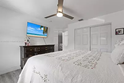 21459 NW 40th Cir Ct, Miami Gardens, FL 33055 - Photo 17