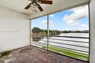 245 NE 191st St, Miami, FL 33179 - Photo 17