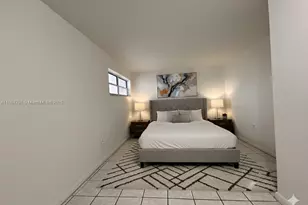 9460 Fontainebleau Blvd, Miami, FL 33172 - Photo 3