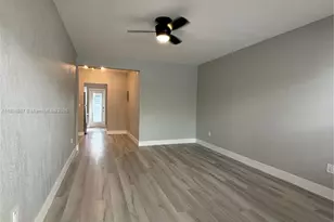 934 Meridian Ave, Miami Beach, FL 33139 - Photo 1