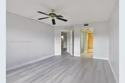 701 SW 128th Ave #111F, Pembroke Pines, FL 33027 - Photo 19