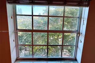 2424 SE 17th St, Fort Lauderdale, FL 33316 - Photo 11