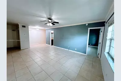 2424 SE 17th St #B307, Fort Lauderdale, FL 33316 - Photo 7