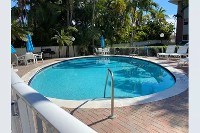 2424 SE 17th St #B307, Fort Lauderdale, FL 33316 - Photo 17