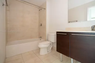 1900 N Bayshore Dr #3501, Miami, FL 33132 - Photo 11