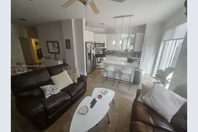 5483 NW 112th Pl, Doral, FL 33178 - Photo 9