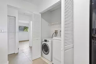 3417 NW 44th St, Oakland Park, FL 33309 - Photo 21