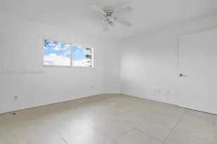 3417 NW 44th St, Oakland Park, FL 33309 - Photo 11