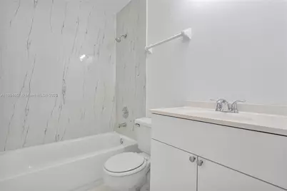 3417 NW 44th St #103, Oakland Park, FL 33309 - Photo 23