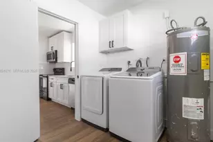 2411 SW 50th Terrace, Fort Lauderdale, FL 33317 - Photo 15