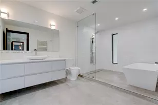 2305 Magnolia Dr, North Miami, FL 33181 - Photo 33