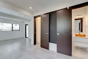 2305 Magnolia Dr, North Miami, FL 33181 - Photo 11