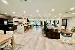 2305 Magnolia Dr, North Miami, FL 33181 - Photo 3