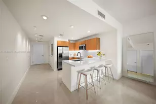 1060 Brickell Ave, Miami, FL 33131 - Photo 13