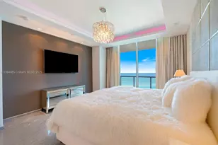 100 S Pointe Dr, Miami Beach, FL 33139 - Photo 23