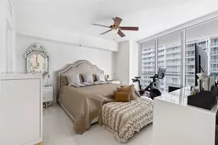 475 Brickell Ave, Miami, FL 33131 - Photo 9
