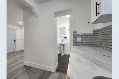 5934 Buchanan St #1 & 4, Hollywood, FL 33021 - Photo 9