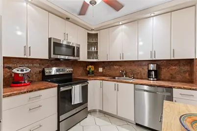 3800 S Ocean Dr #719, Hollywood, FL 33019 - Photo 5