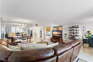 3800 S Ocean Dr, Hollywood, FL 33019 - Photo 17