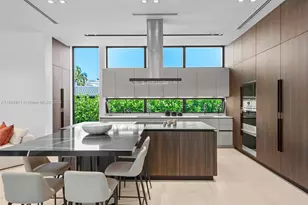 478 Tamarind Dr, Hallandale Beach, FL 33009 - Photo 25