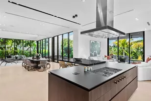 478 Tamarind Dr, Hallandale Beach, FL 33009 - Photo 17