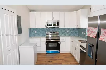 45 Gumbo Limbo Ave #2nd flr, Key Largo, FL 33037 - Photo 9