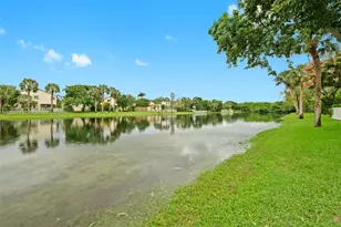 1611 SW 158th Ave, Pembroke Pines, FL 33027 - Photo 25