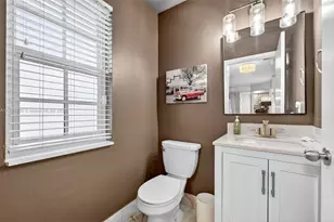 11648 NW 19th Dr, Coral Springs, FL 33071 - Photo 15