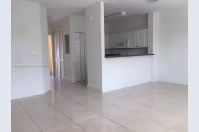 3360 NE 14th Dr #210-30, Homestead, FL 33033 - Photo 5
