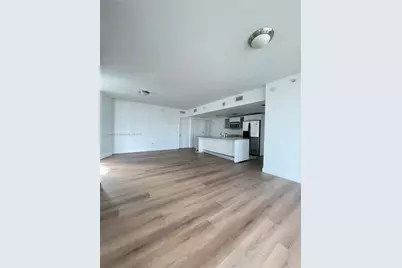 185 SW 7th St #2411, Miami, FL 33130 - Photo 7