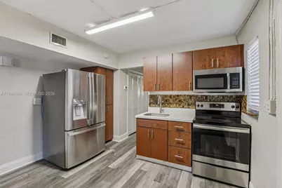 5900 SW 63rd St, South Miami, FL 33143 - Photo 9