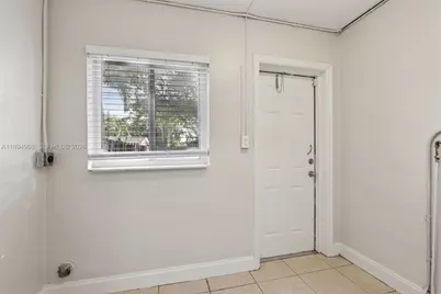 5900 SW 63rd St, South Miami, FL 33143 - Photo 15