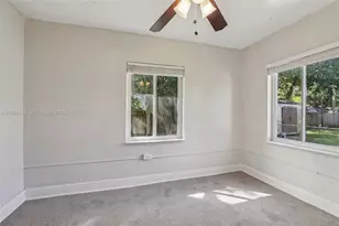 5900 SW 63rd St, South Miami, FL 33143 - Photo 19