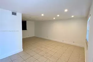 3328 Quail Close, Pompano Beach, FL 33064 - Photo 11