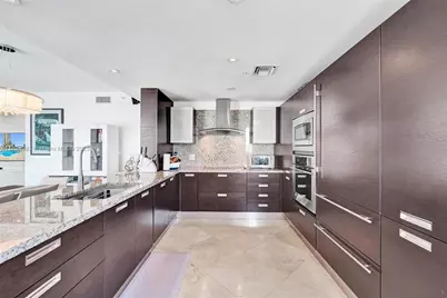 19400 Turnberry Way #1012, Aventura, FL 33180 - Photo 9