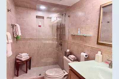 6061 Collins Ave #10C, Miami Beach, FL 33140 - Photo 43