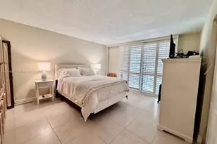 6061 Collins Ave, Miami Beach, FL 33140 - Photo 5