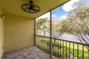801 SW 141st Ave, Pembroke Pines, FL 33027 - Photo 23