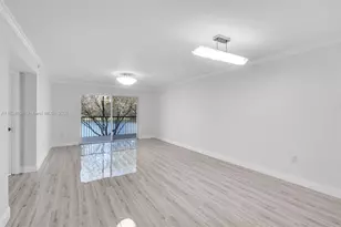 801 SW 141st Ave, Pembroke Pines, FL 33027 - Photo 5