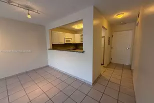 7722 Camino Real, Miami, FL 33143 - Photo 9