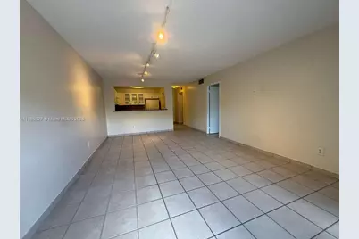 7722 Camino Real #E-219, Miami, FL 33143 - Photo 11