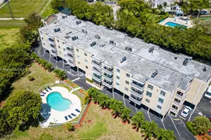 1801 NE 140th St, North Miami, FL 33181 - Photo 11