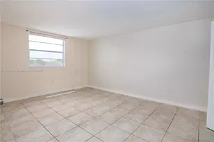 1801 NE 140th St, North Miami, FL 33181 - Photo 33