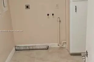 7035 W 3rd Ct, Hialeah, FL 33014 - Photo 13