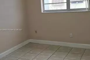 7035 W 3rd Ct, Hialeah, FL 33014 - Photo 9